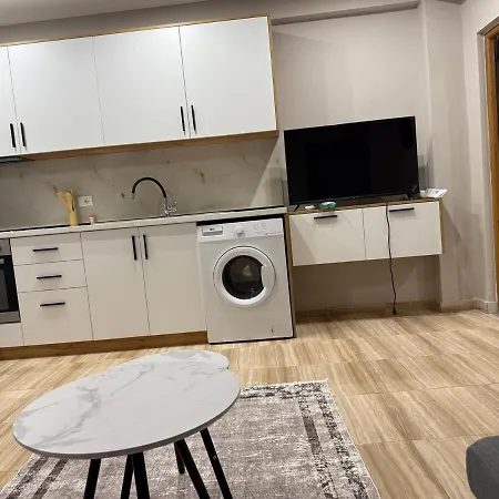 One Bedroom With Kitchen 公寓 Shkodër