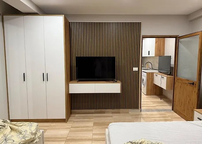 One Bedroom With Kitchen * Shkodër